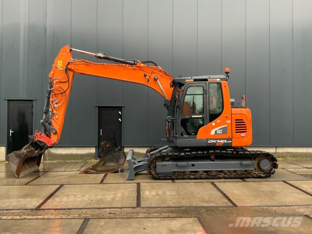 Doosan DX 140 LCR Beltegraver