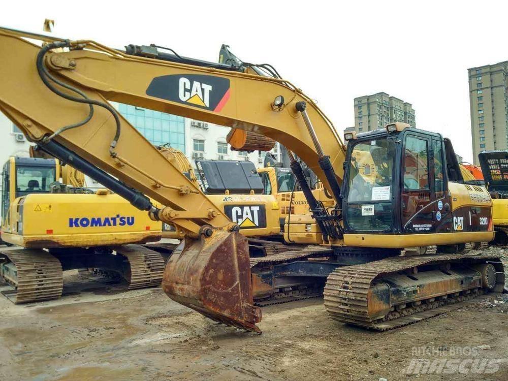 CAT 325DL Beltegraver