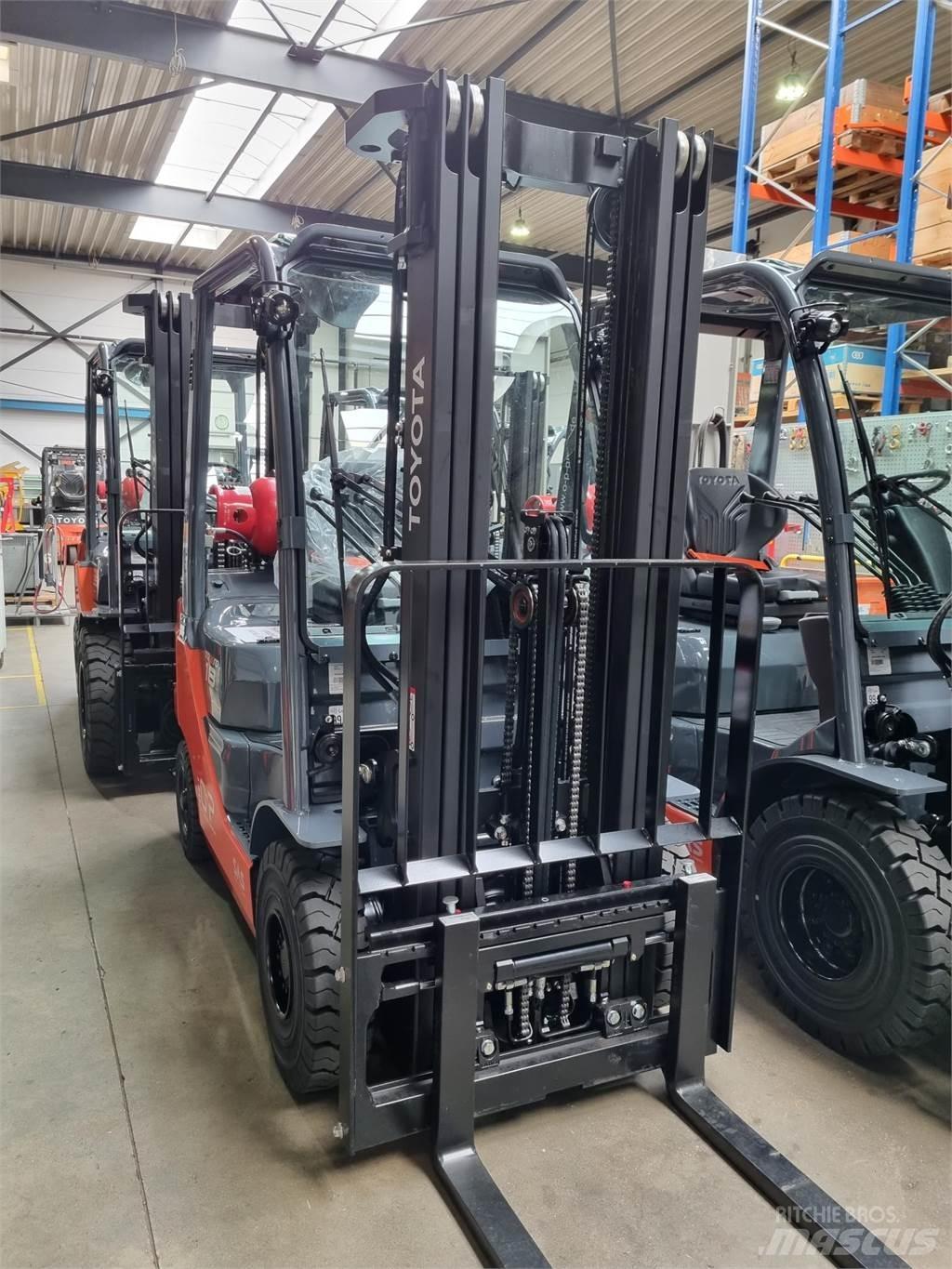 Toyota 02-8FGF18 Propan trucker