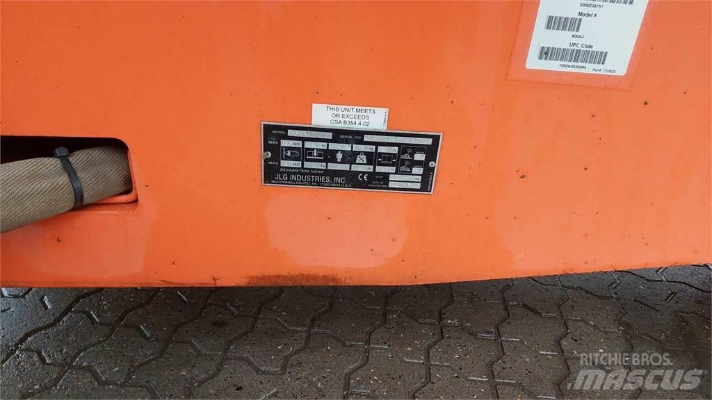 JLG 800AJ Leddede bomlifter