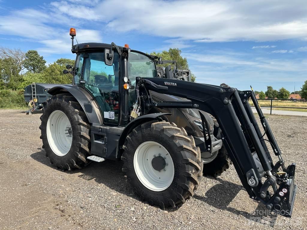 Valtra G 135 A Traktorer