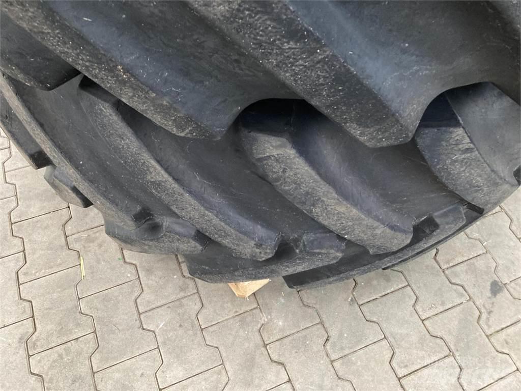 Starmaxx 600/70R30 Dekk, hjul og felger