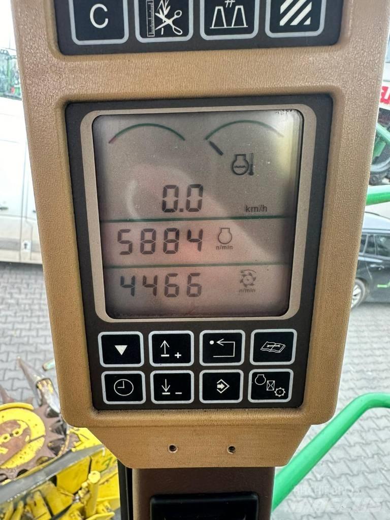 John Deere 7300 Selvdrevne fôrhøstere