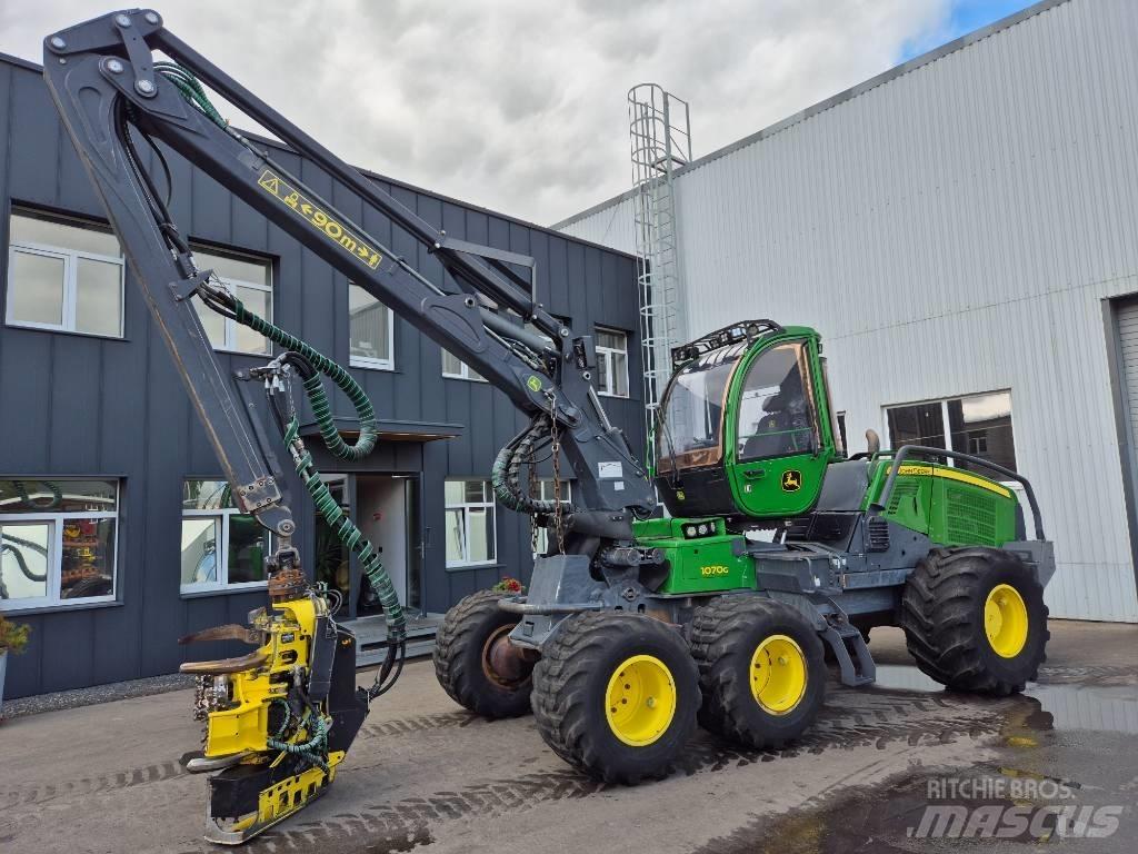 John Deere 1070 G Hogstmaskiner