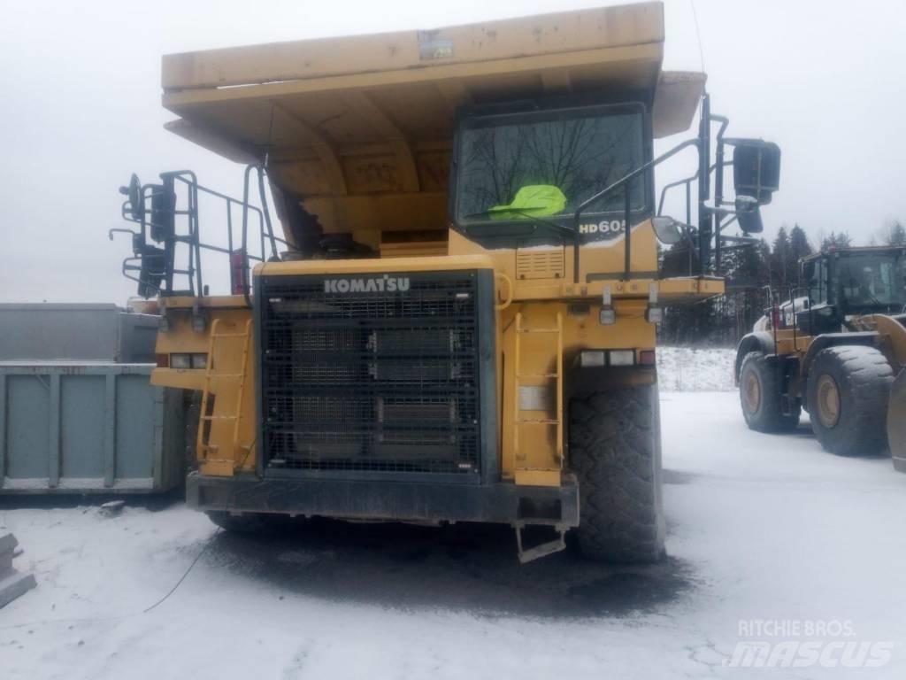 Komatsu HD605-7 Tipptrucker