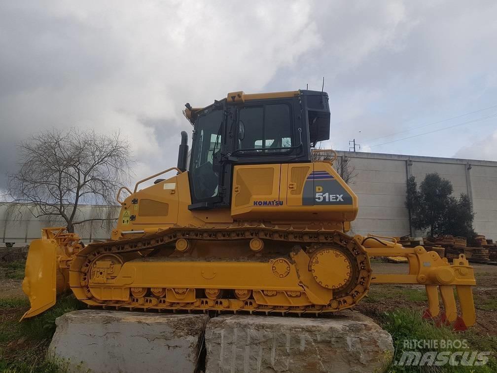 Komatsu D 51 EX-22 Dozere Beltegående