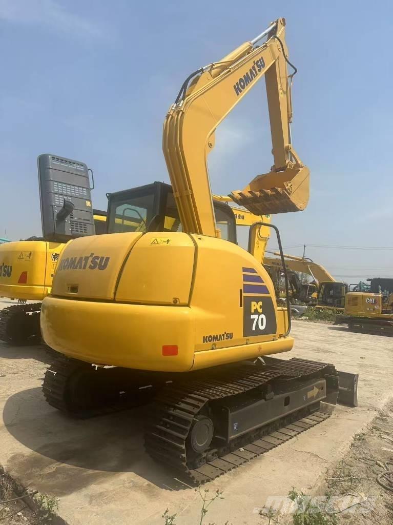Komatsu PC 70 Beltegraver
