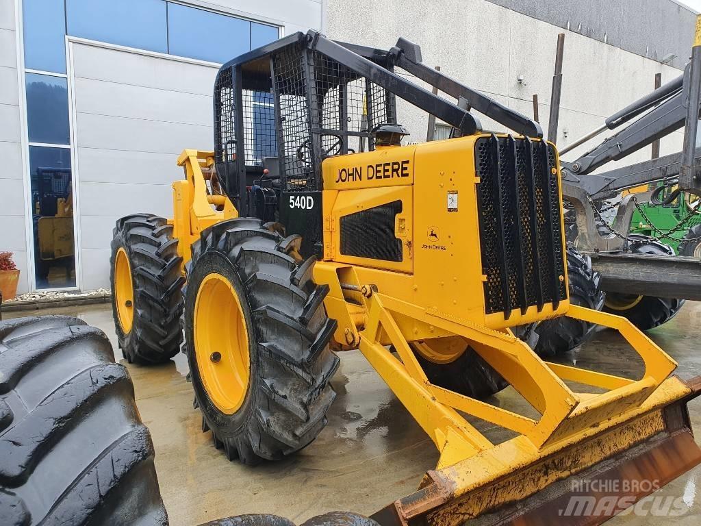 John Deere 540 D Stammelunner