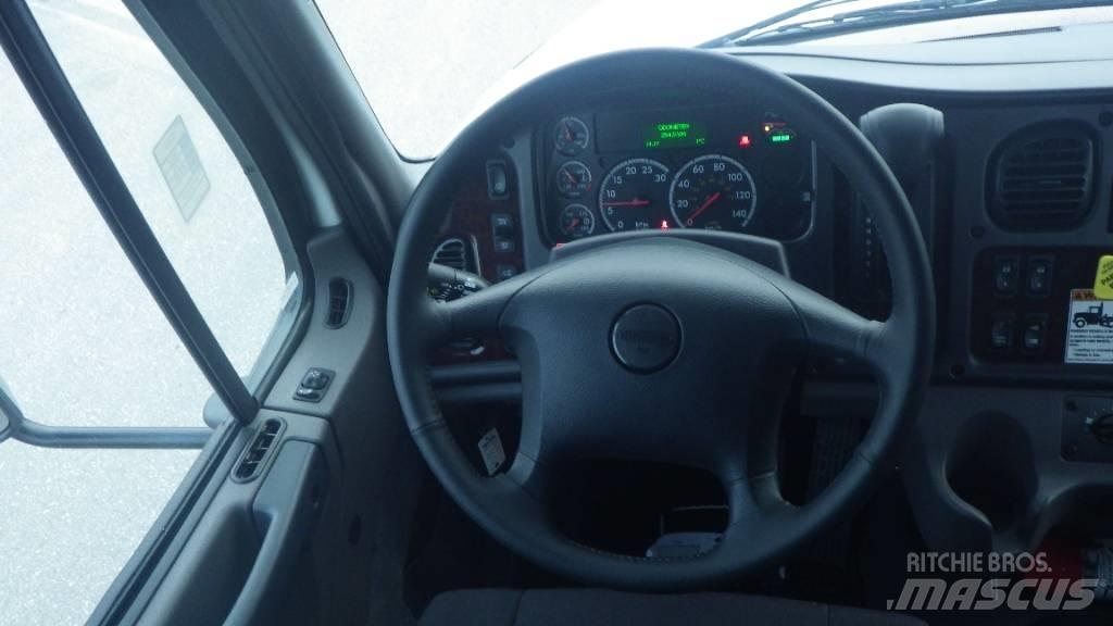 Freightliner M2 106 Chassis