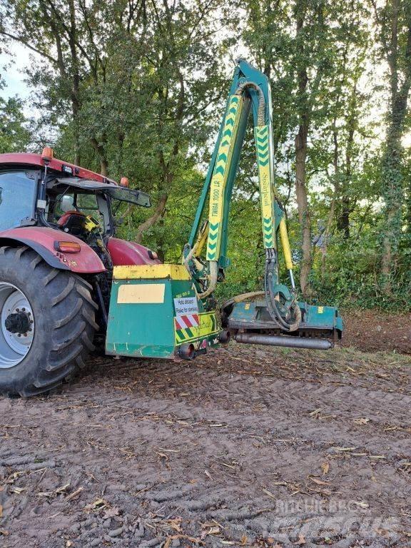Spearhead 7000 Slåmaskiner