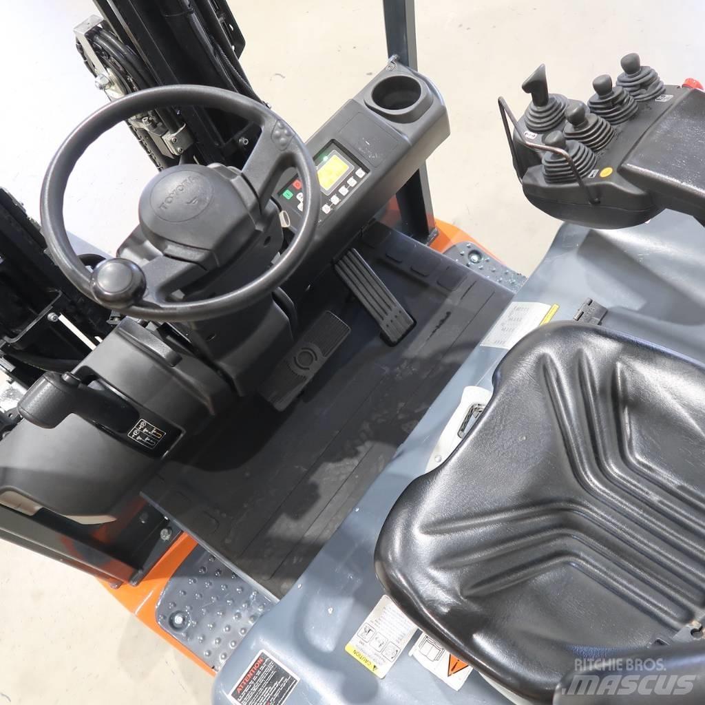 Toyota 8FBMT25 Elektriske trucker