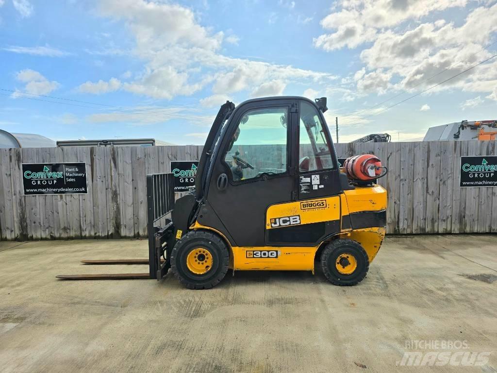 JCB TLT 30 G Propan trucker