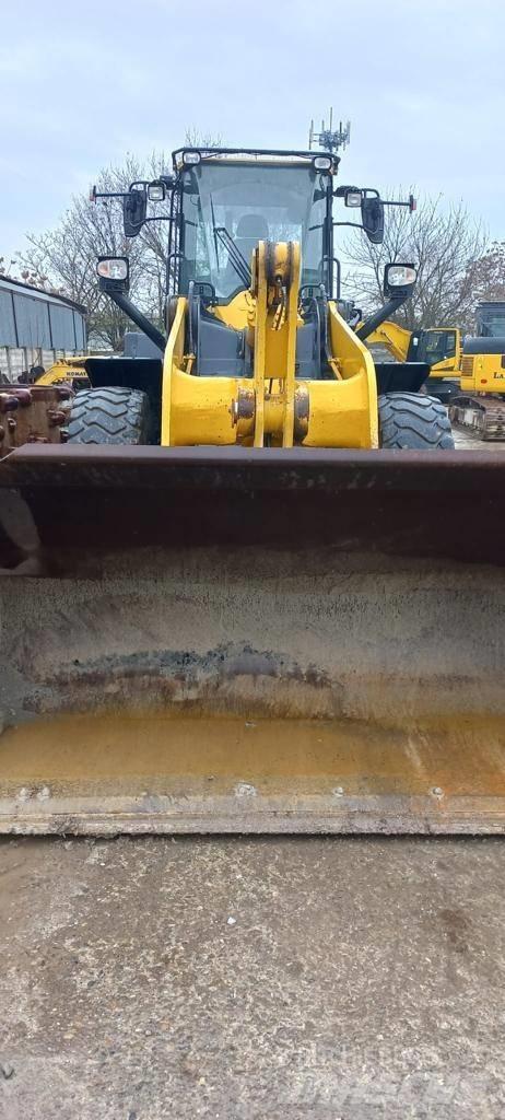 Komatsu WA 320 Hjullastere