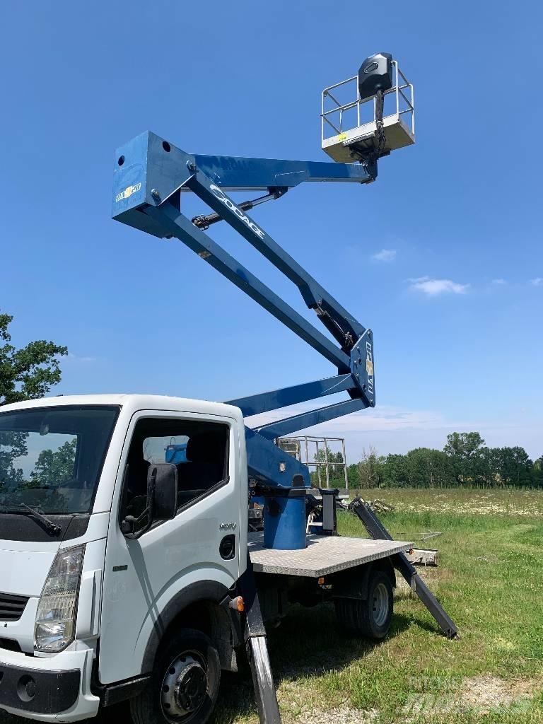 Socage DA 320 Bilmontert lift