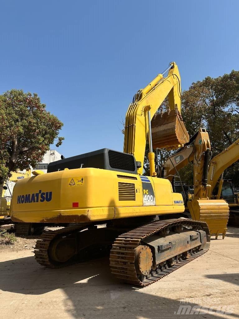 Komatsu PC 400-8 Beltegraver