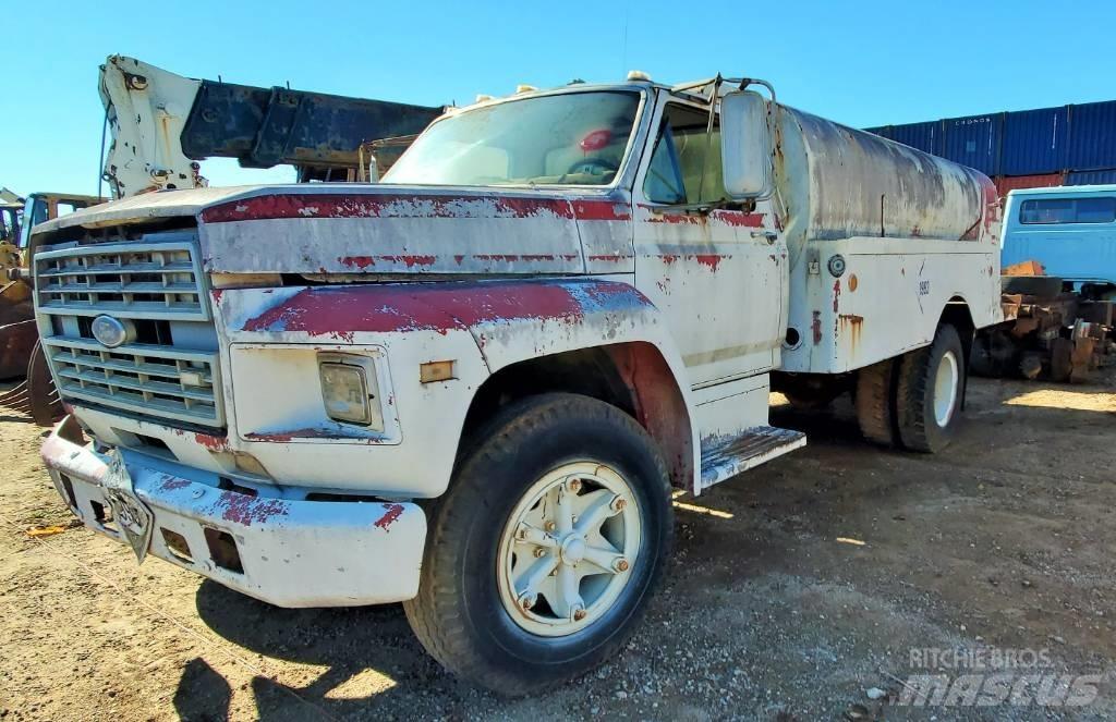 Ford F 600 Tankbiler