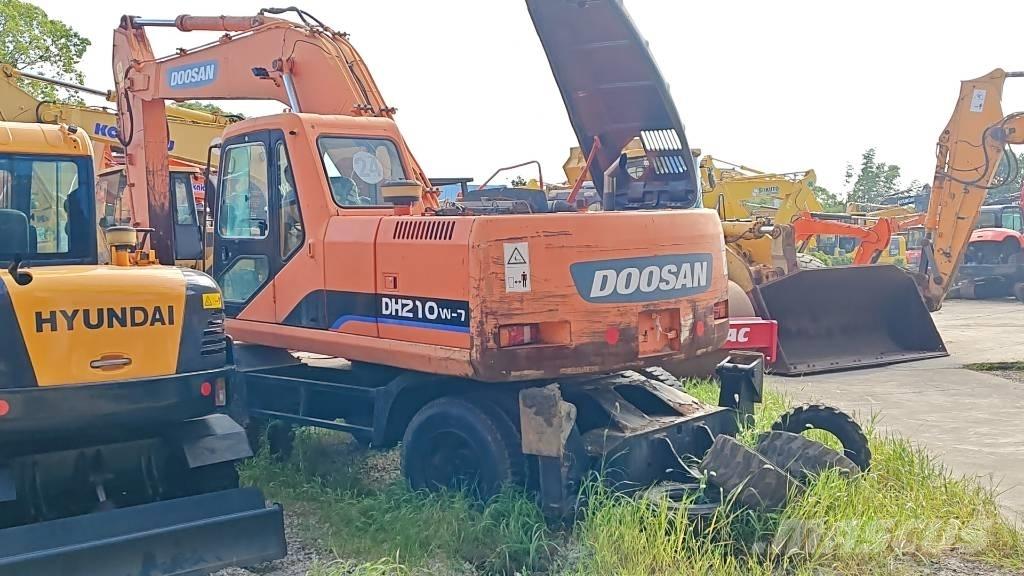 Doosan DH 210 W-7 Hjulgravere