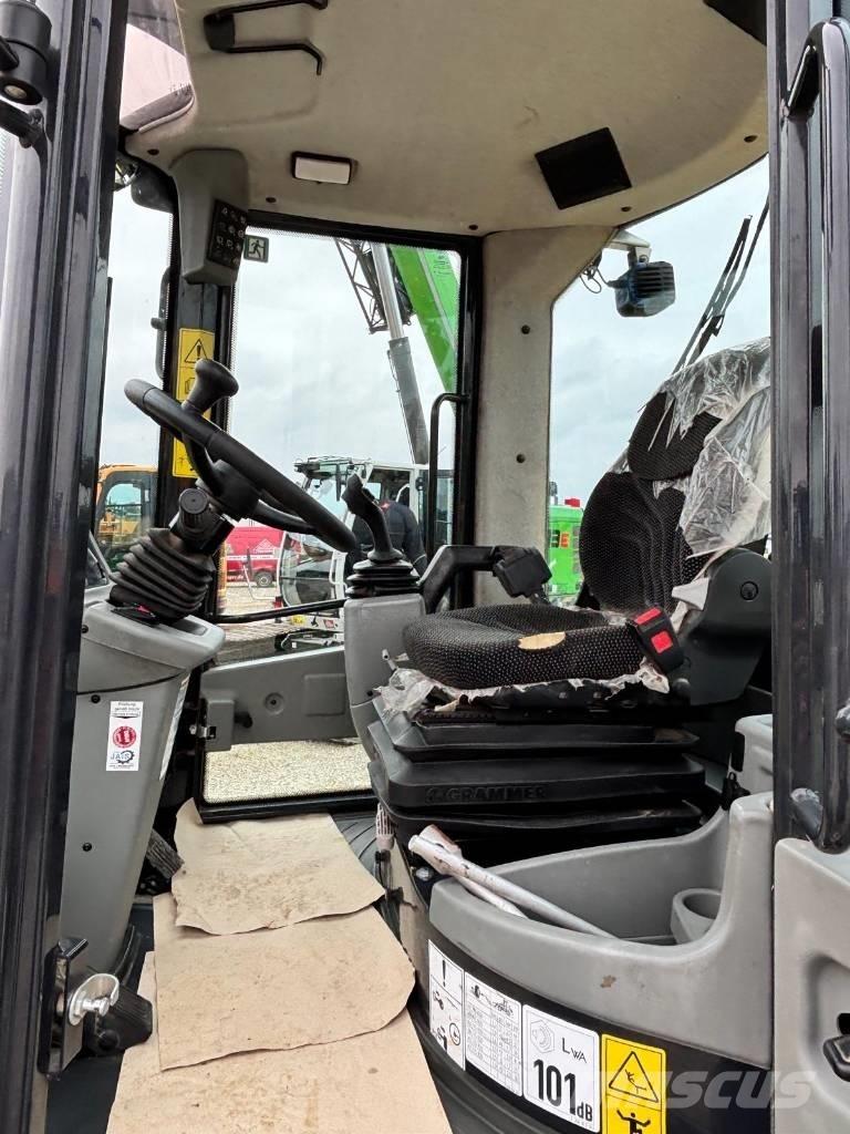 Yanmar V 120 Hjullastere