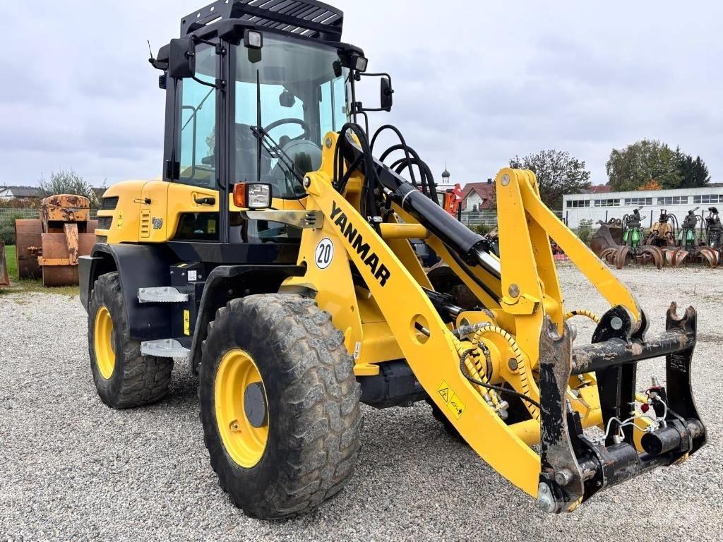 Yanmar V 120 Hjullastere