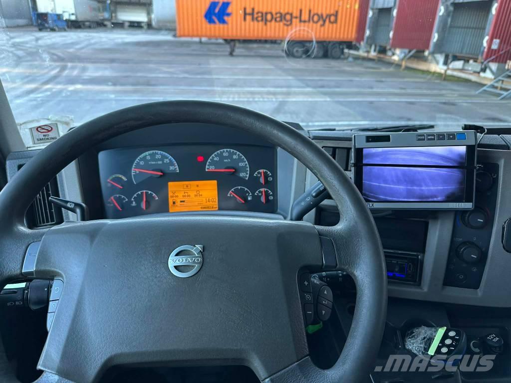 Volvo FL 240 Skapbiler