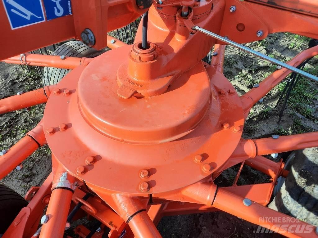 Kuhn GA6632 Svanser