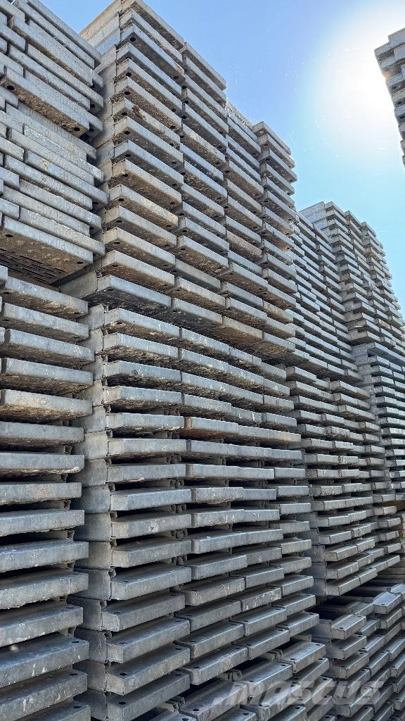  Rux Scaffolding Stillas