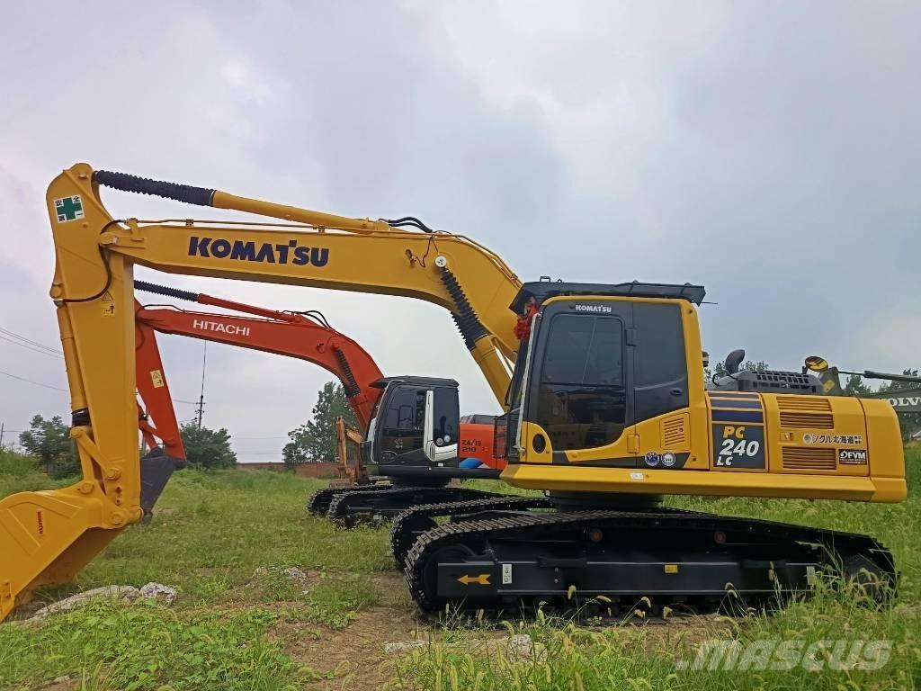 Komatsu PC 240 Beltegraver