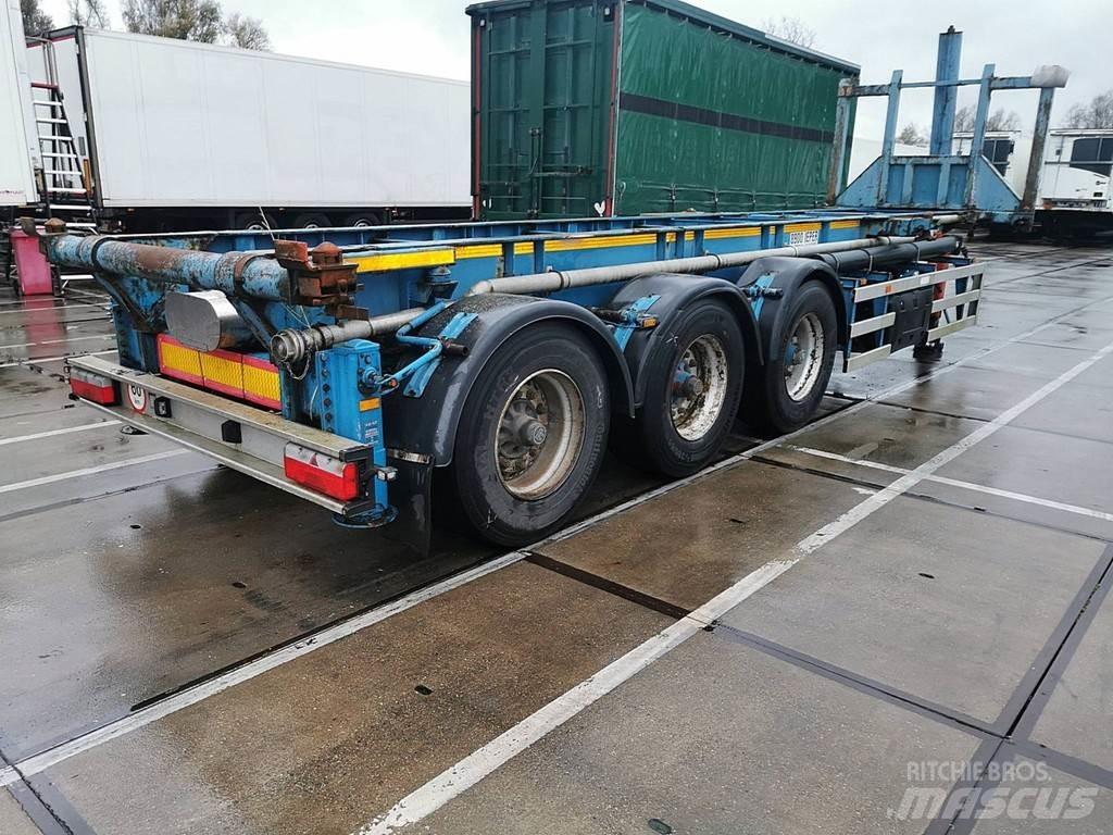 Renders TIPPER Containerchassis Semitrailere