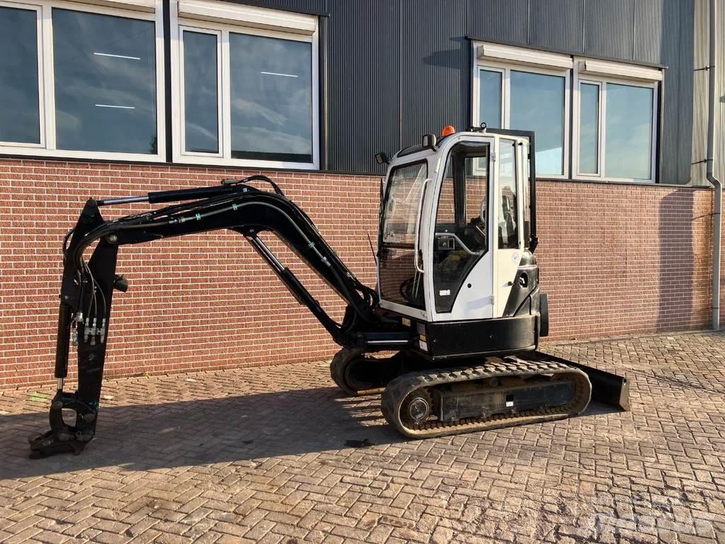 Messersi M28UC Minigravere <7t