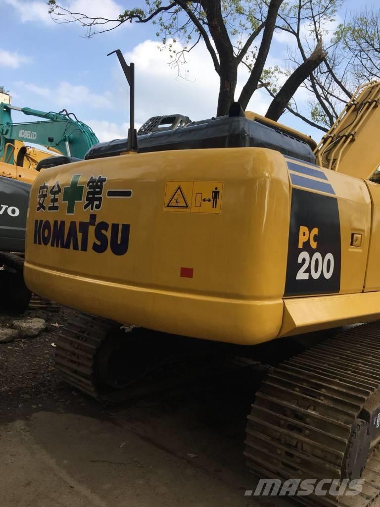 Komatsu pc200-8 Beltegraver
