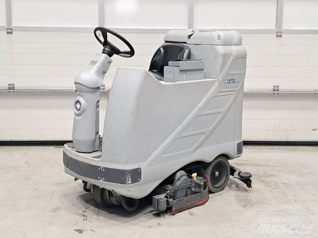 Nilfisk BR1050CS Innendørs feiemaskiner