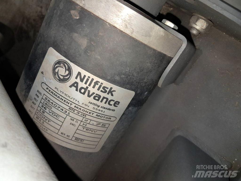 Nilfisk BR1050CS Innendørs feiemaskiner