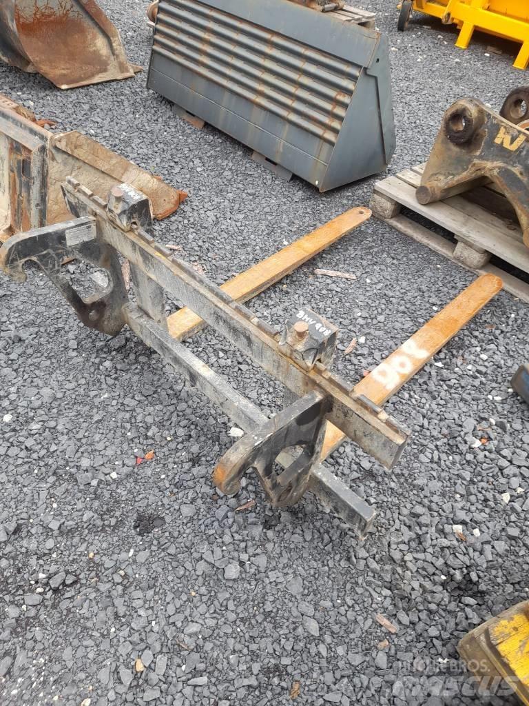 CAT 908M Hjullastere