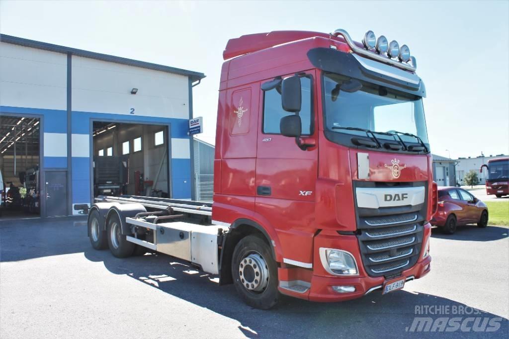 DAF XF 480 FAS 6x2 Containerbil