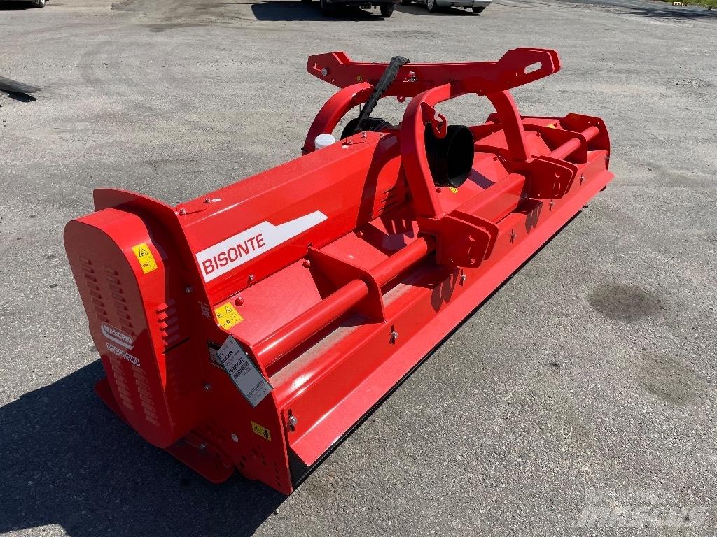 Maschio Bisonte 300 Beitepussere og toppkuttere