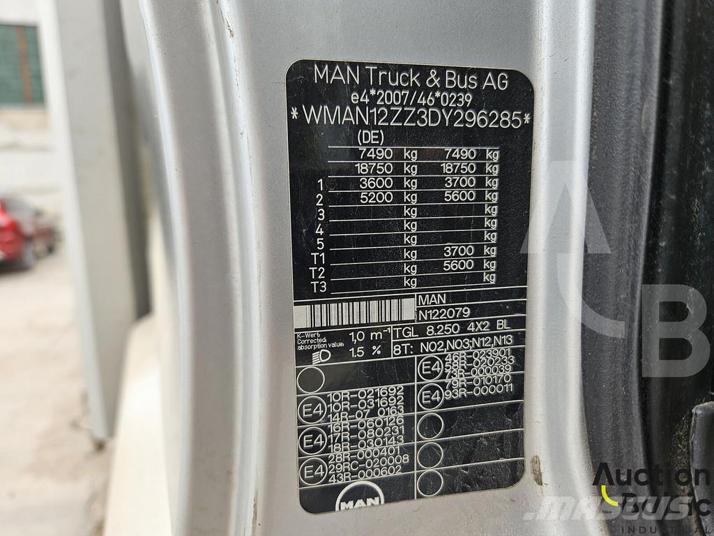 MAN TGL8.250 Kapellbil