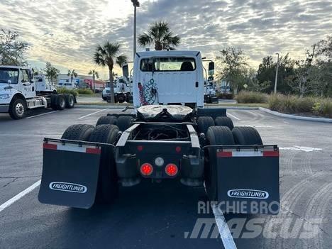 Freightliner M2 Trekkvogner
