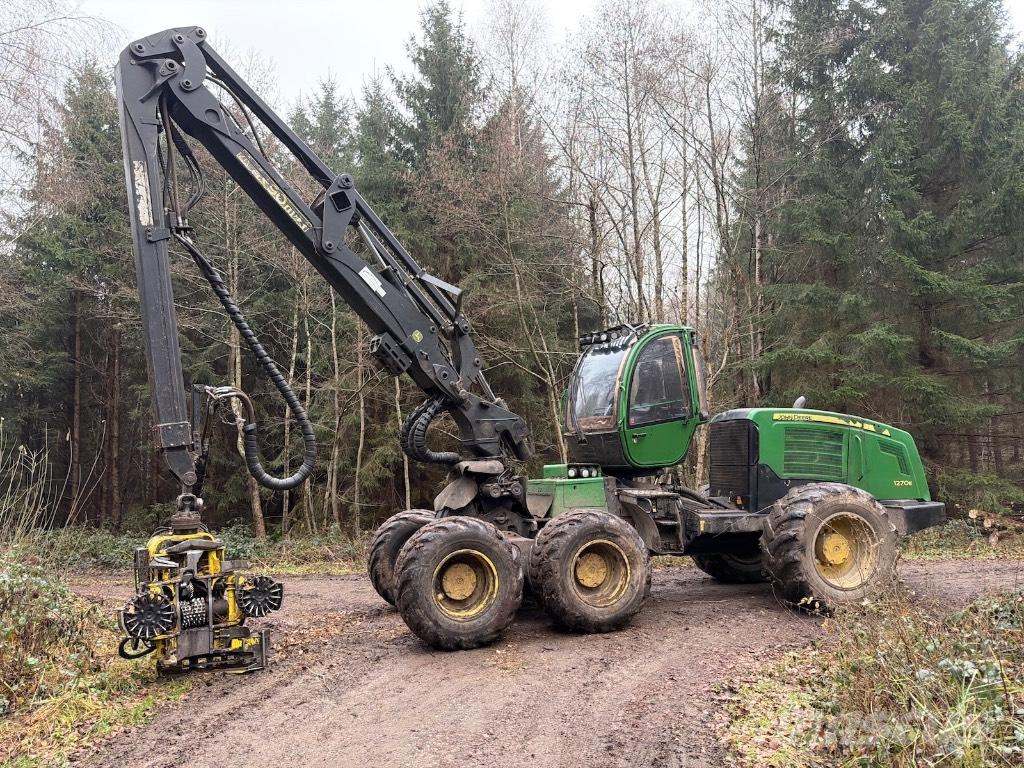 John Deere 1270 E Hogstmaskiner