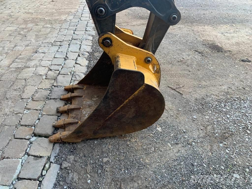 John Deere 310 L Traktorgravere