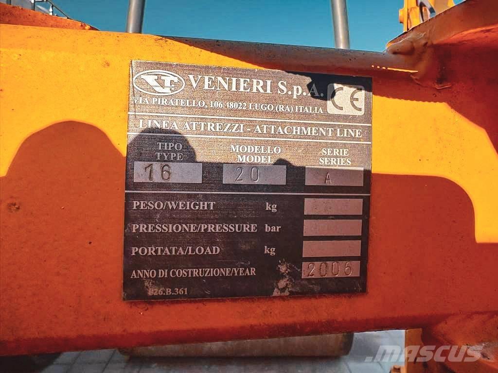 Venieri VL 10.23C Traktorgravere