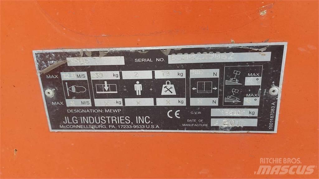 JLG 680SGW+ Teleskop bomlifter