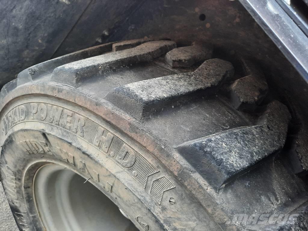 GiANT V 452 X-Tra Hjullastere