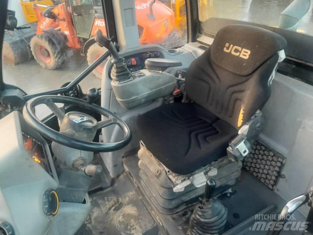 JCB TM 320 Teleskoplastere for Landbruk