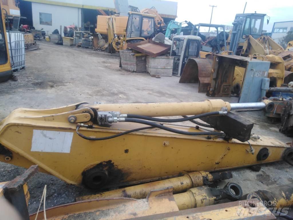 CAT M 318 Chassis og understell