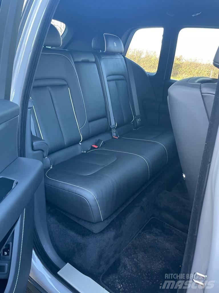 Rolls Royce Cullinan Personbiler