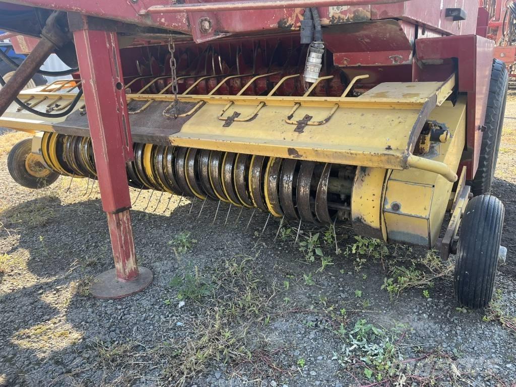 New Holland 544 Rundballepresser