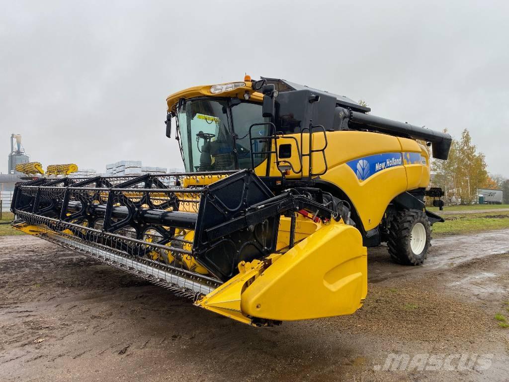 New Holland CX 8070 Skurtreskere