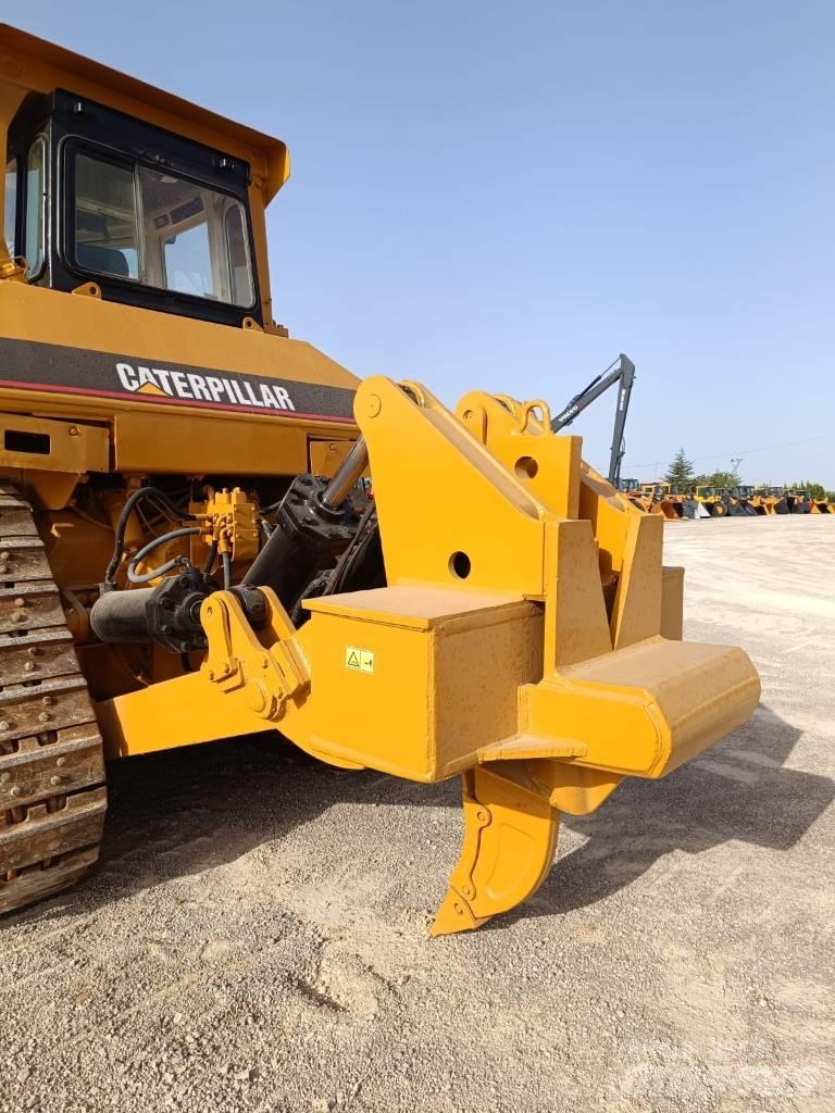 CAT D 8 L Dozere Beltegående