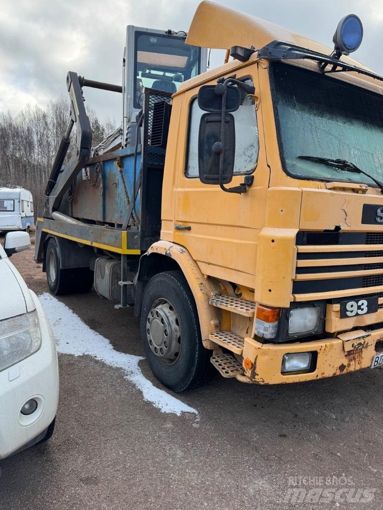 Scania P 82 H Liftdumper biler