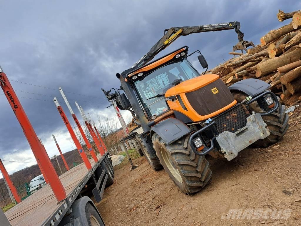 JCB Fastrac 3230 Traktor med skogsutstyr